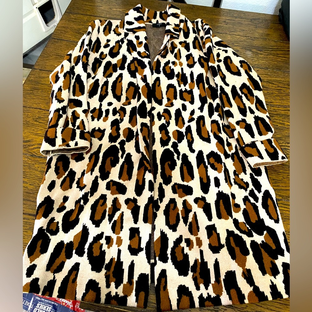 TAHARI Cardigan